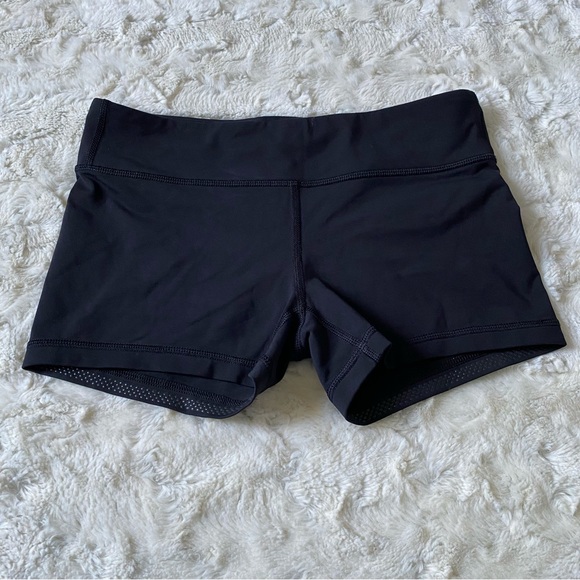 Ivivva Lululemon Girls Black Rhythmic Shorts Size 12 - Picture 2 of 6